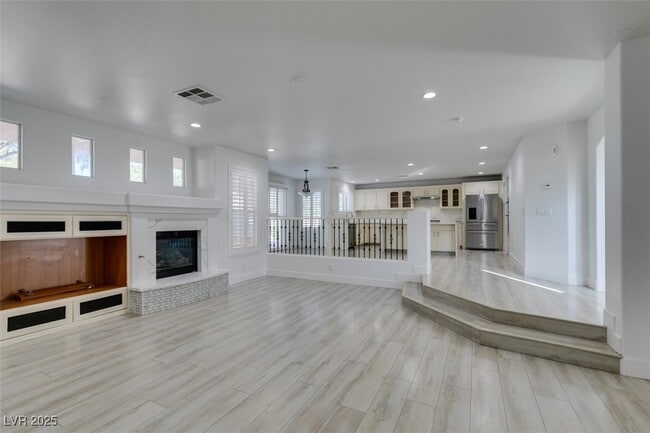 Building Photo - 1401 Via Savona Dr Rental