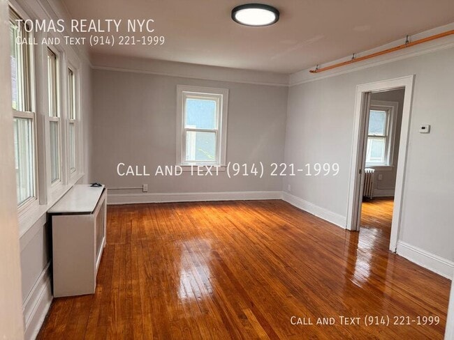 Photo - 67 Dobbs Ferry Rd