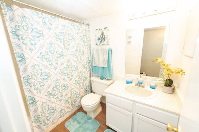 Photo - Retreat on Roslyn