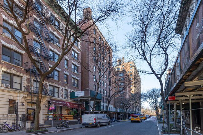 Photo - Carnegie Hill