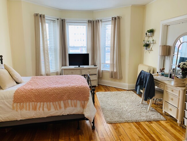 Photo - 1288 Commonwealth Ave Unit 1