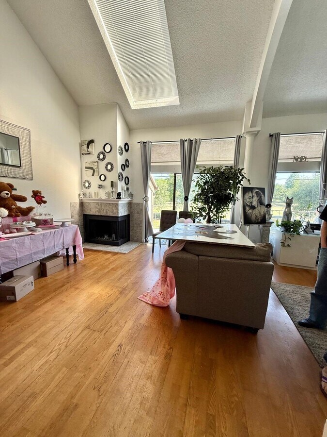 Photo - 8287 Sands Point Dr Unidad 182