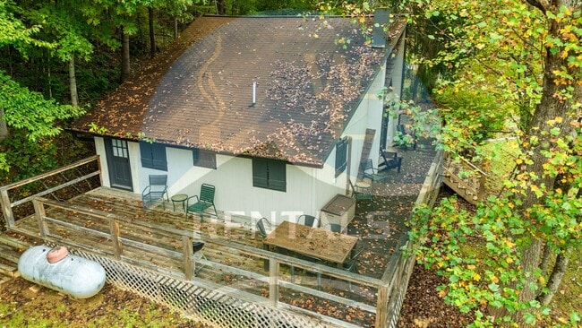 Photo - Charming 3 Bedroom 1 Bath A-Frame home loc...