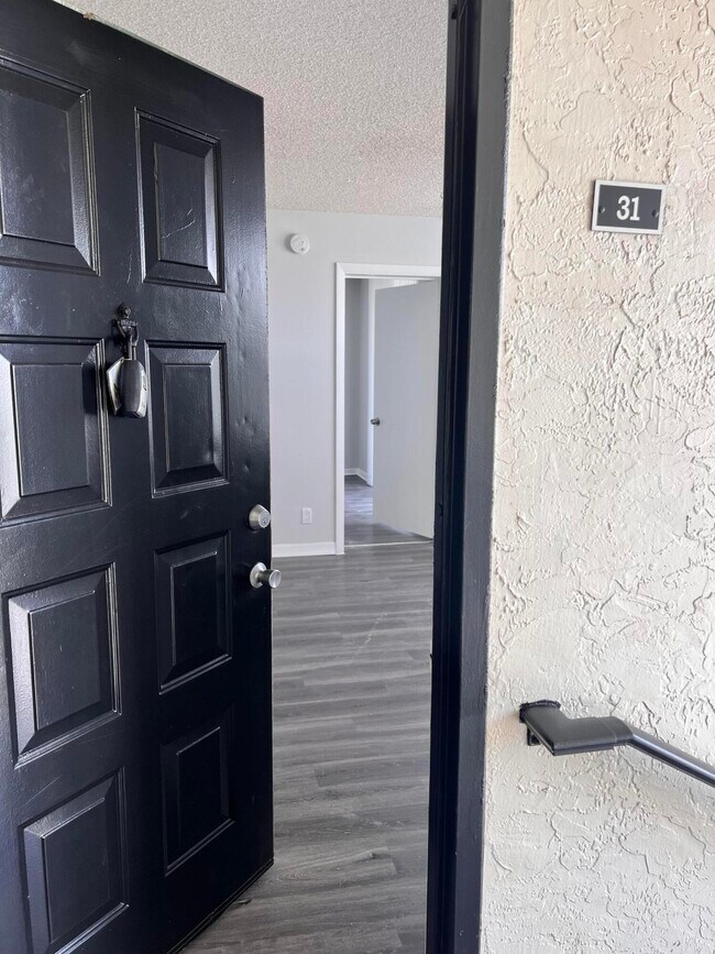 Photo - 718 Executive Center Dr Unit 31