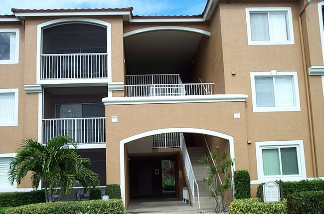 Building Photo - 1865 Florida Club Dr Rental