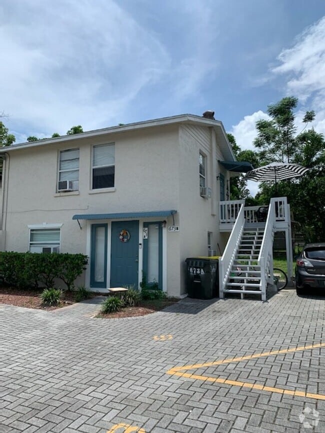 Building Photo - 1 Bedroom 1 Bathroom Apartment For Rent at...