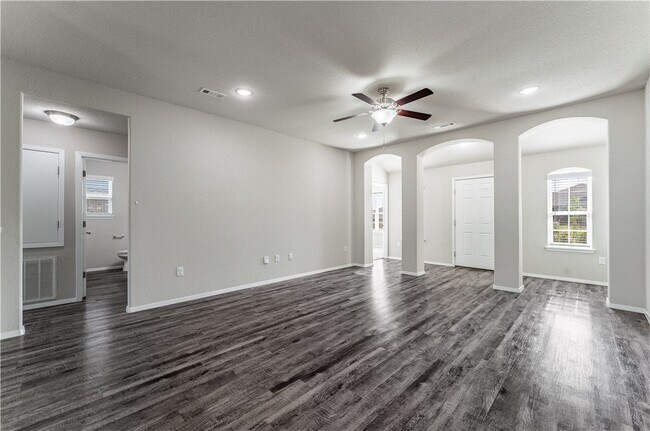 Photo - 6805 SW Whitmarsh Rd