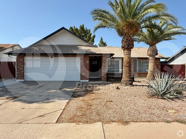Building Photo - 4866 E Encanto St Rental