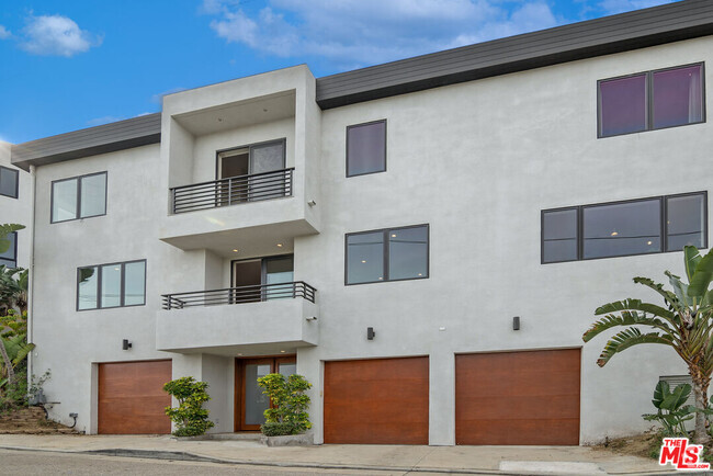 Building Photo - 8200 Mannix Dr Rental