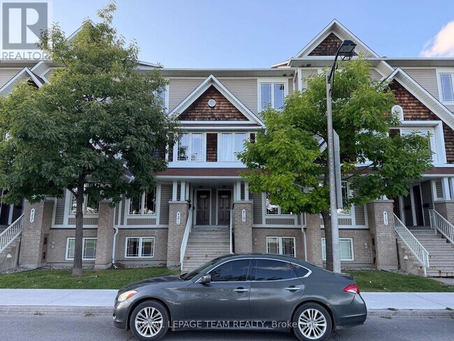 Photo - 419 Chapman Mills Dr Unit A