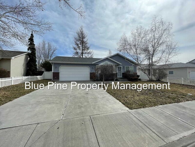 Photo - 3705 Spring Creek Dr House