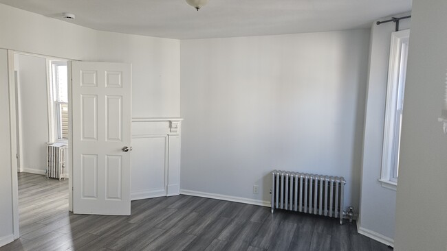 Bedroom from corner - 31 Marne St Apartments Unit 2