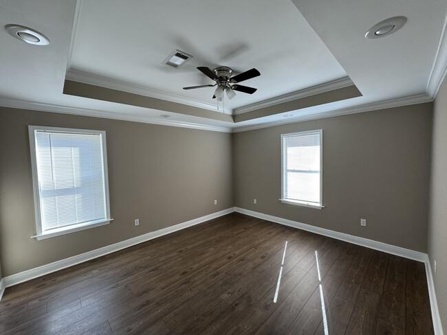 Photo - 214 Hibiscus St