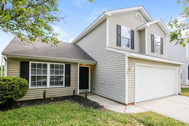 Photo - 1405 Summer Coach Dr