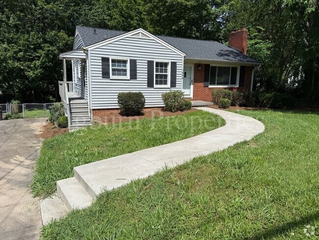 Building Photo - 1408 Kenwood St Rental