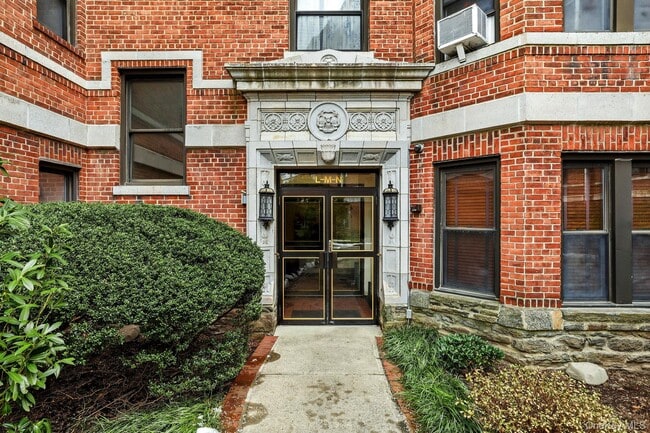 Photo - 11 Alden Rd Unit 1M