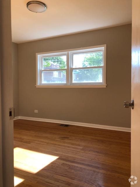 Building Photo - 2 bedroom in Chicago IL 60629 Unit #1D Rental