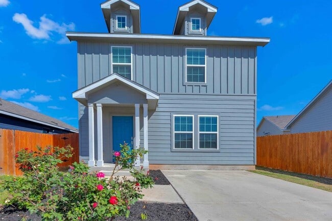 Building Photo - 13706 Mussel Rn