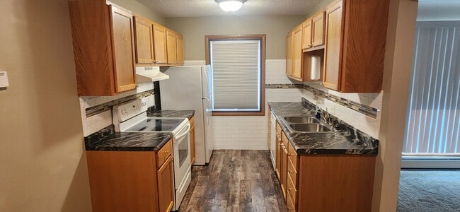 Building Photo - 358 Elton Hills Dr NW Unit 23 Rental