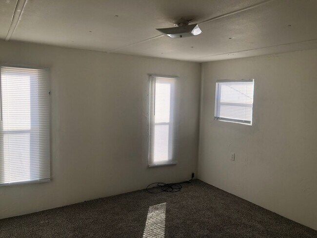 5215 Central Ave Unit B