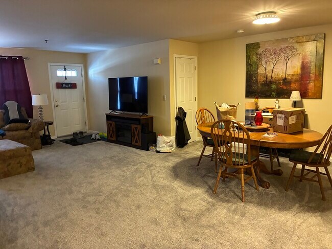 Photo - 3677 Carman Rd Unidad 1-1