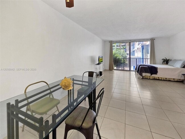 Photo - 800 West Ave Unit 337