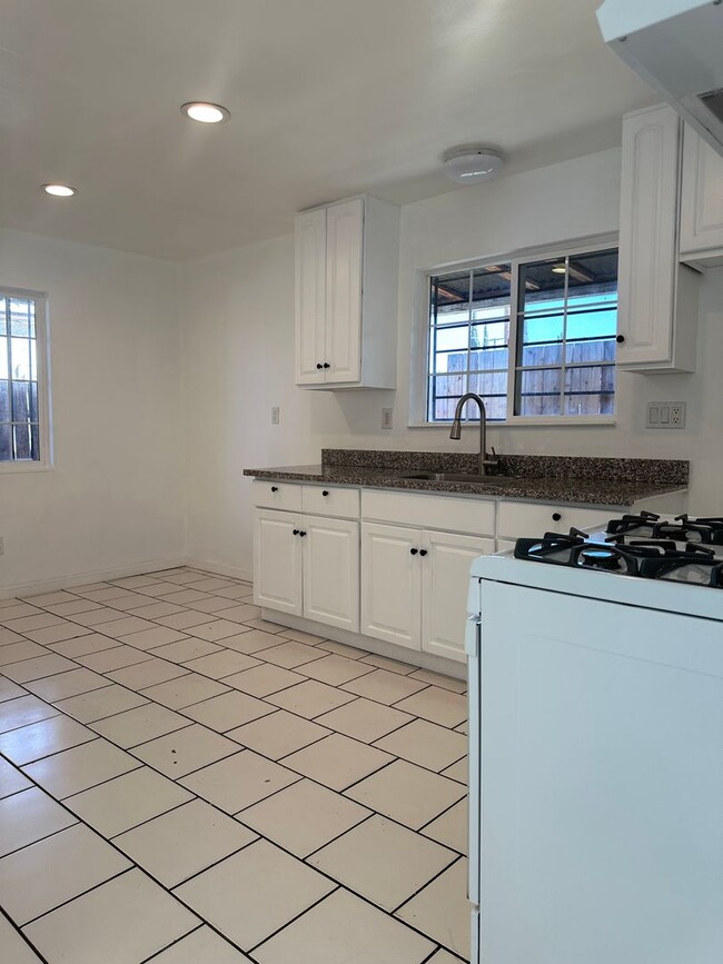 Photo - Conveniently located home
