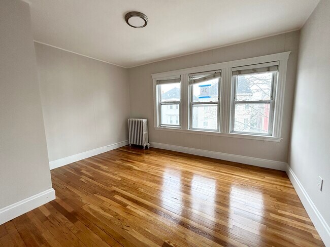 Photo - 120 Hillside St Unit 2