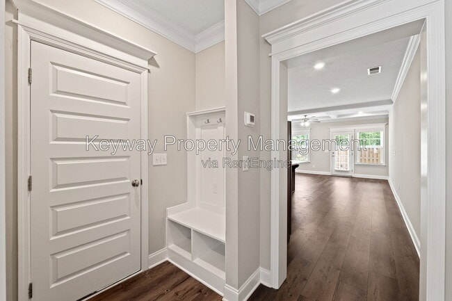 Photo - 4502 Chestnut Trl