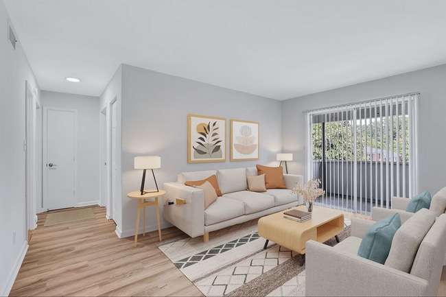 Building Photo - Forest Hill