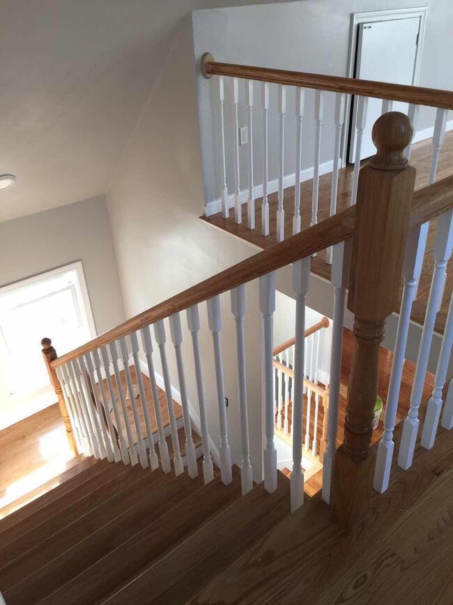 Stairs - 104 Bowdoin St Unit 3