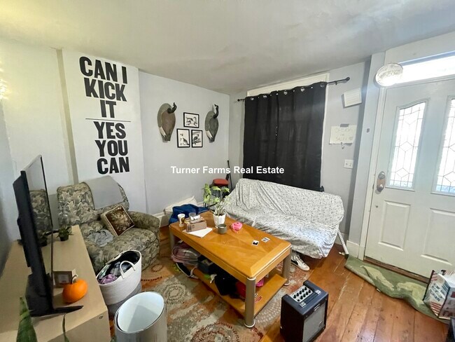 Photo - 68 Hammond St Unit 1