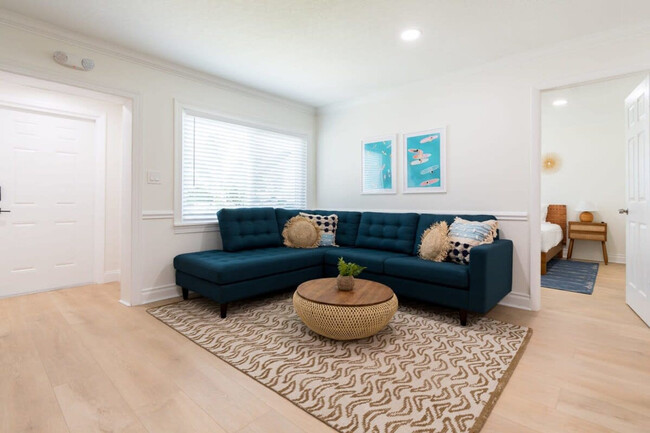 Building Photo - 402 S Orlando Ave Rental