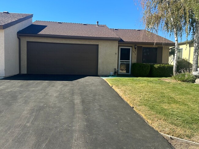 Single level 55+ in Paso Robles - Single level 55+ in Paso Robles Casa