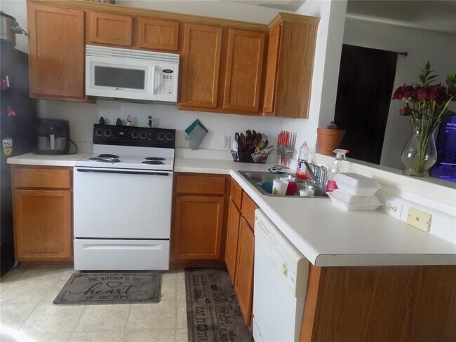 Photo - 332 PRICIPES WAY Dr