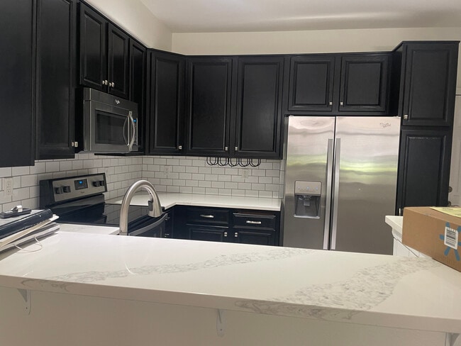 Photo - 8419 Stonybridge Cir