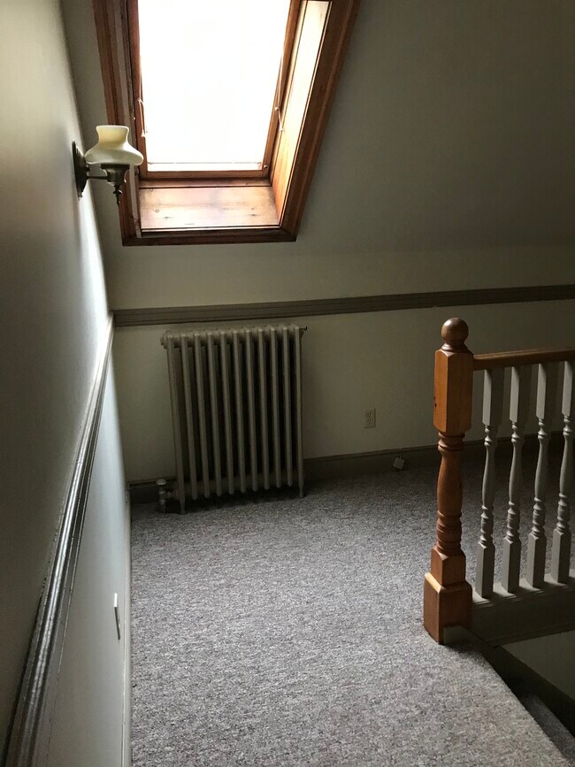 Photo - 14038 Medway Rd Unité Coachhouseapartment