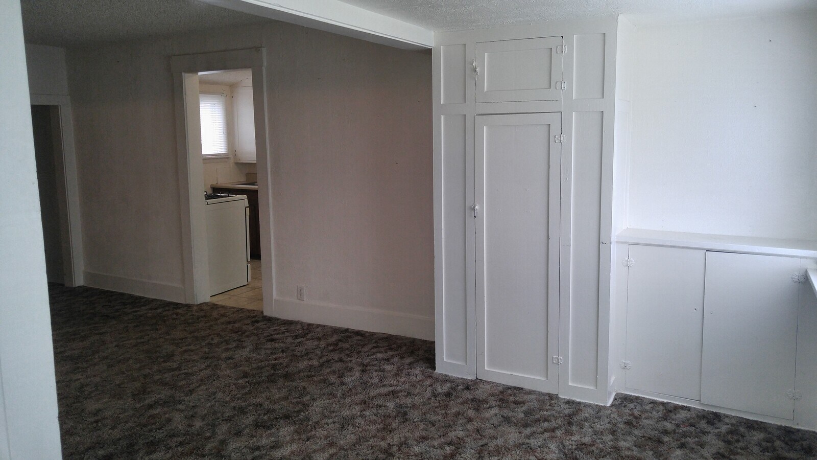 Photo - 111 Alderson Ave Unit 111 1/2 Alderson