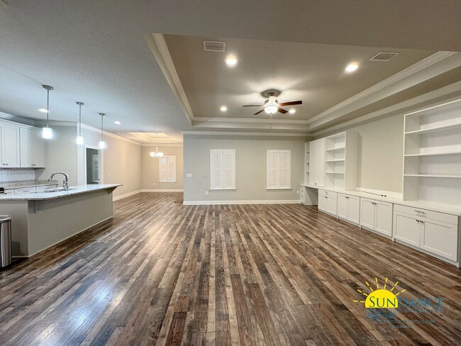 Photo - Exquisite 4 Bedroom Home in Navarre Near Beaches & Amenities!