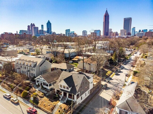 Photo - 724 Charles Allen Dr NE Unit 3