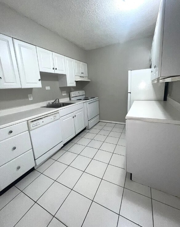 Photo - 4774 Kings Dr Unit G