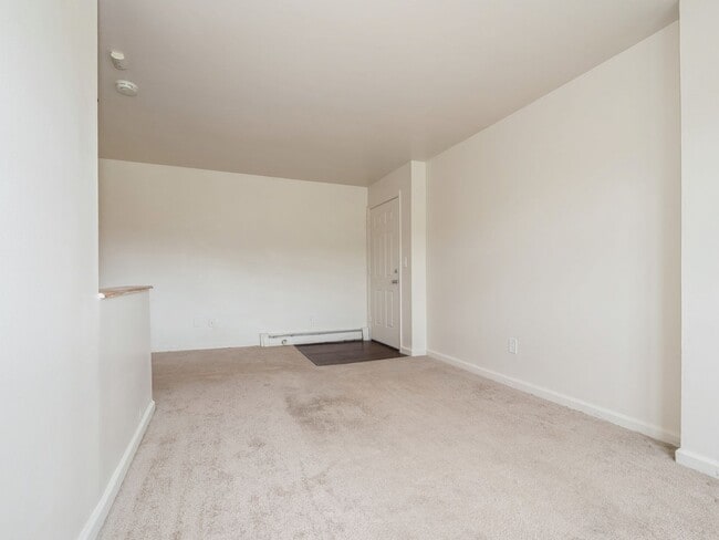 Photo - Hopewell Gardens Apartments