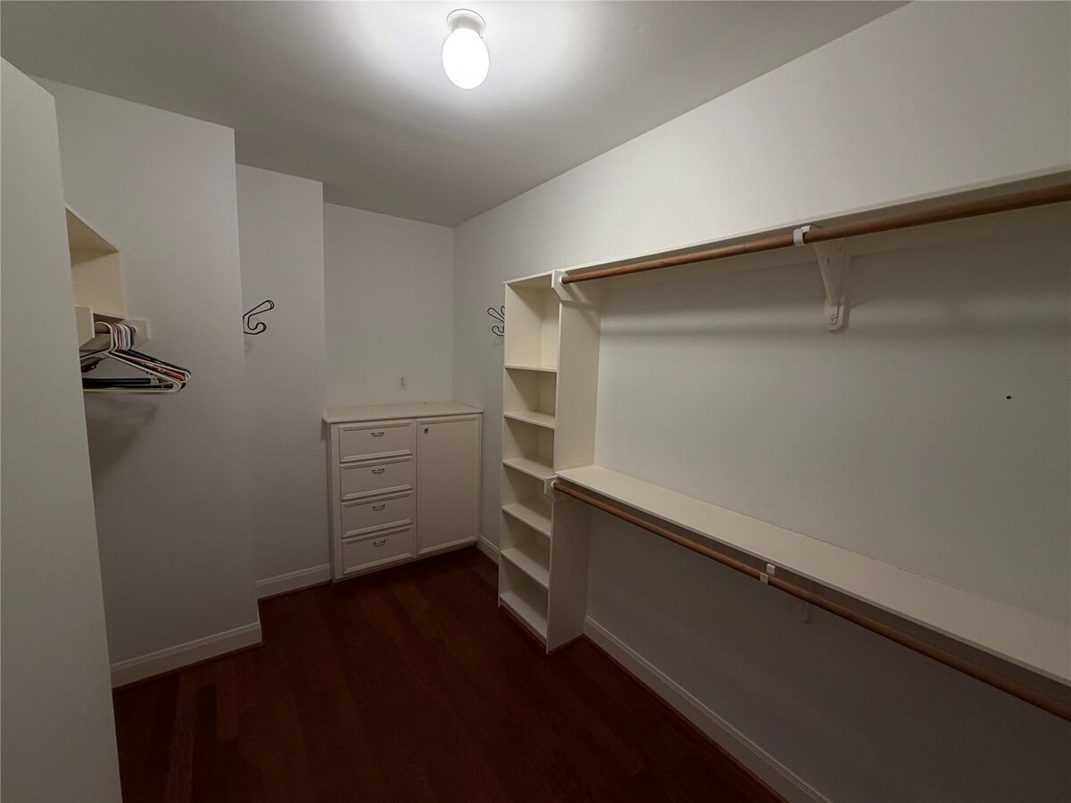 Photo - 9833 Marlink