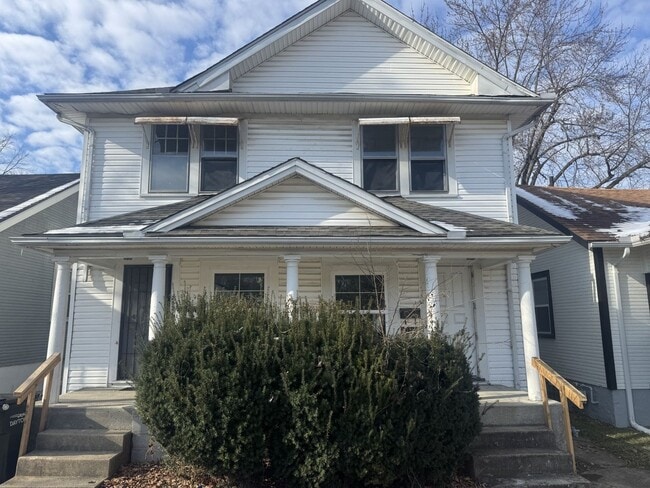 Building Photo - 263/265 S HEDGES ST Unit 265