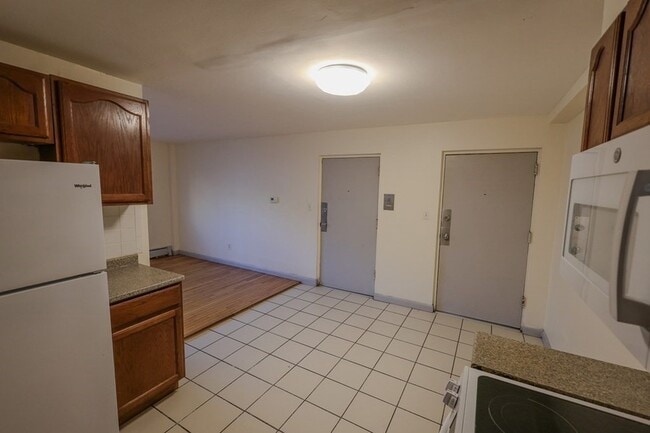 Photo - 17 Winter Pl Unit 3