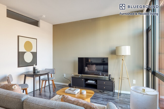 Photo - 1924 8th St NW Unit SI FL3-ID629