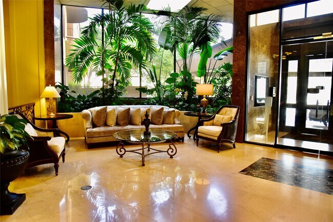 Photo - 3525 Sage Rd Unit 1217