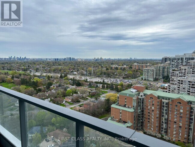 Photo - 7 Golden Lion Heights Unit N2205