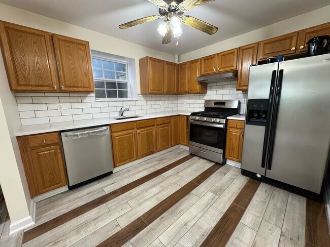 222 Mary Lou Ave Unit 1