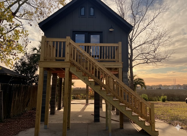 Building Photo - 4301 Waterview Cir